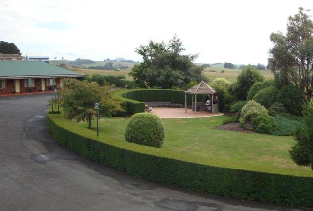 Kentish Hills Retreat Motel Шефилд Екстериор снимка