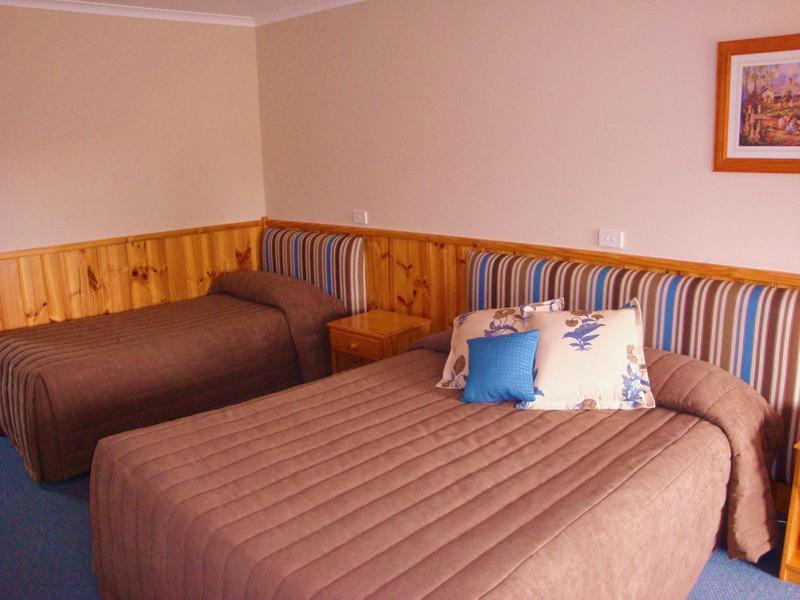Kentish Hills Retreat Motel Шефилд Екстериор снимка